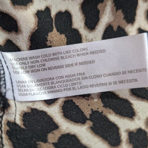 A Love Story Leopard Print Tie-Neck Blouse | Women’s L | Long Sleeve, Polyester - Picture 6 of 7